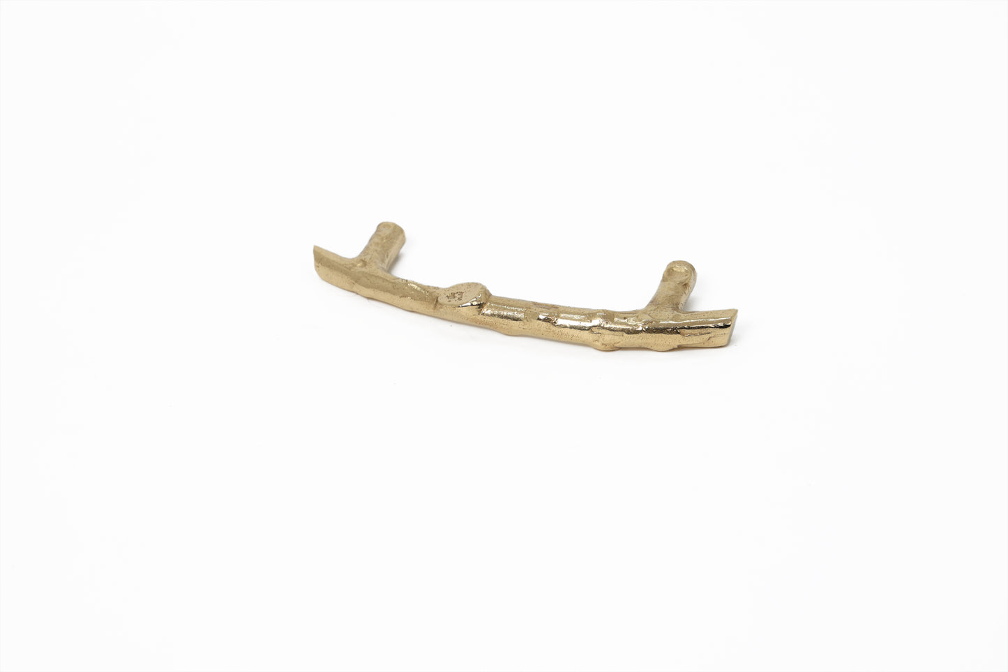 American Hornbeam Brass Pull – Nature-Inspired Textured Handle in 4 Sizes | The Bespoke Crafts