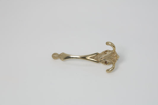 AeroSpan Brass Double Hook – Bold Design with Balanced Functionality