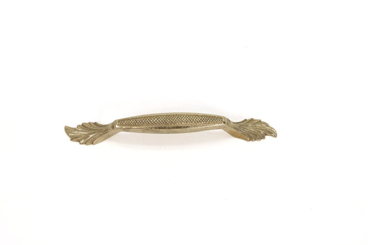 Leaf Bloom Artisan Pull – Nature-Inspired Elegance in Solid Brass