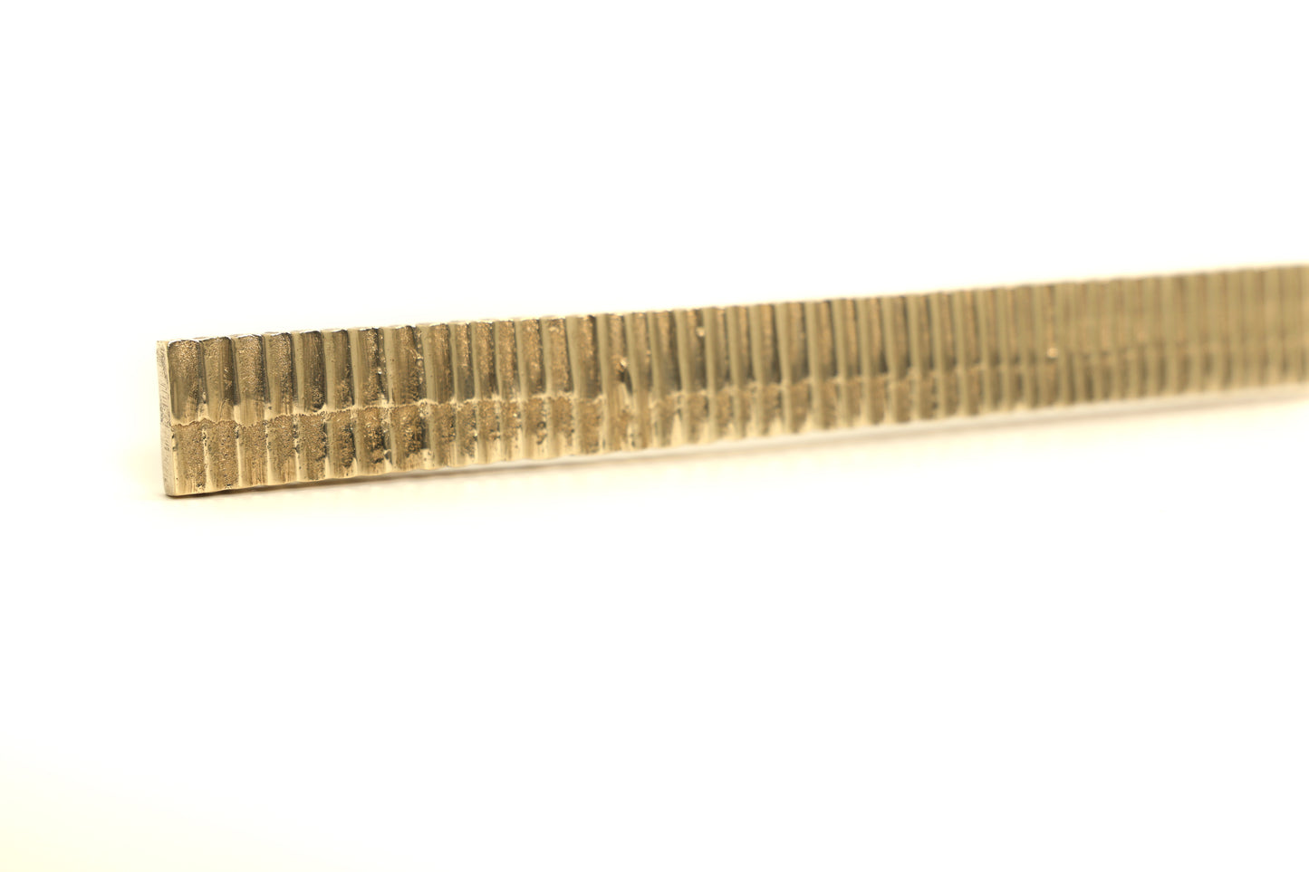 Ribbed Metallic Brass Drawer Pull – Timeless Texture in Five Sizes