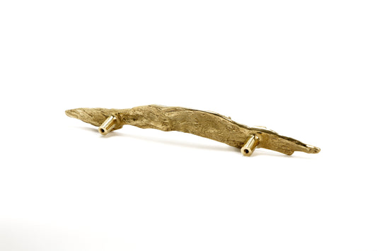 Natures Gold Brass Pull – Sculpted Solid Brass Handle Inspired by Nature’s Form | The Bespoke Crafts