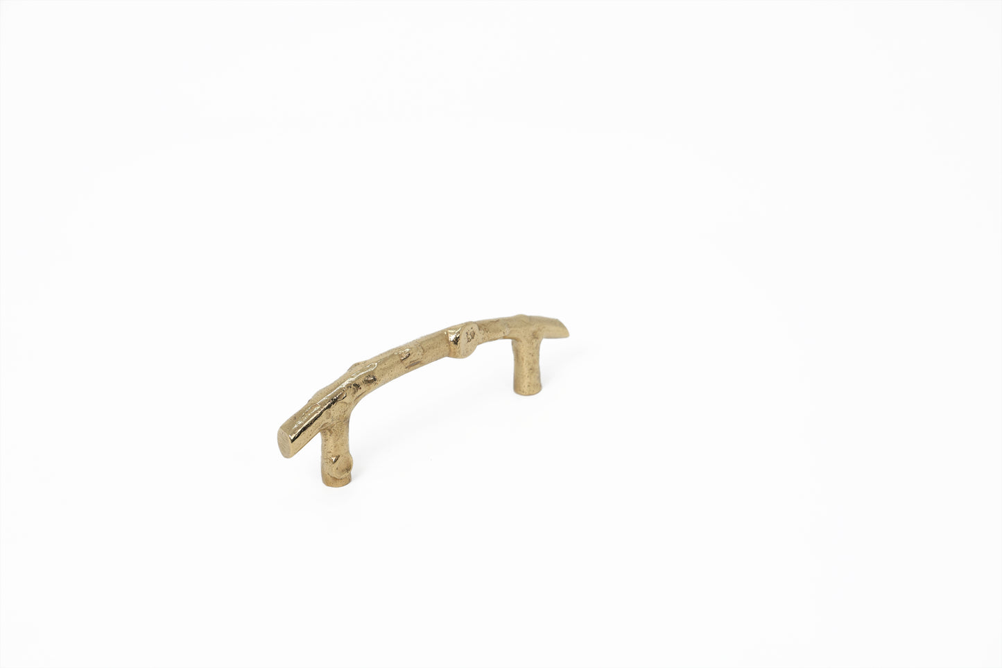 American Hornbeam Brass Pull – Nature-Inspired Textured Handle in 4 Sizes | The Bespoke Crafts