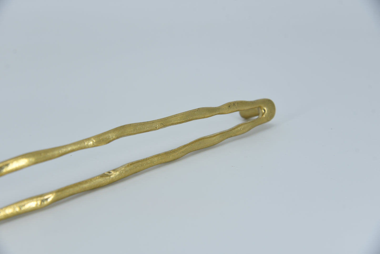 DRAWER AND CABINET PULL ANTOVIA BSK024 CENTRE TO CENTRE 18"