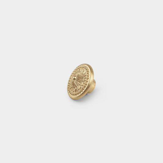 Laurent Knob: A Symphony of Authenticity and Elegance