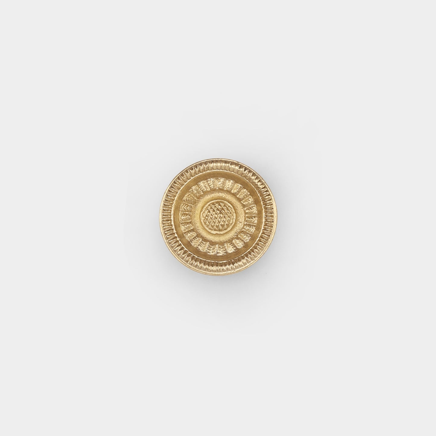 Valois Knob | Regal Finishes for Refined Spaces