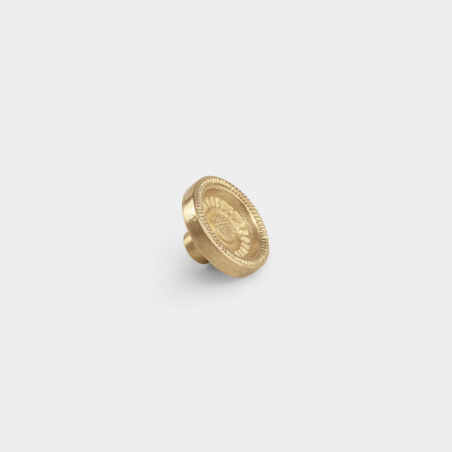 Valois Knob | Regal Finishes for Refined Spaces